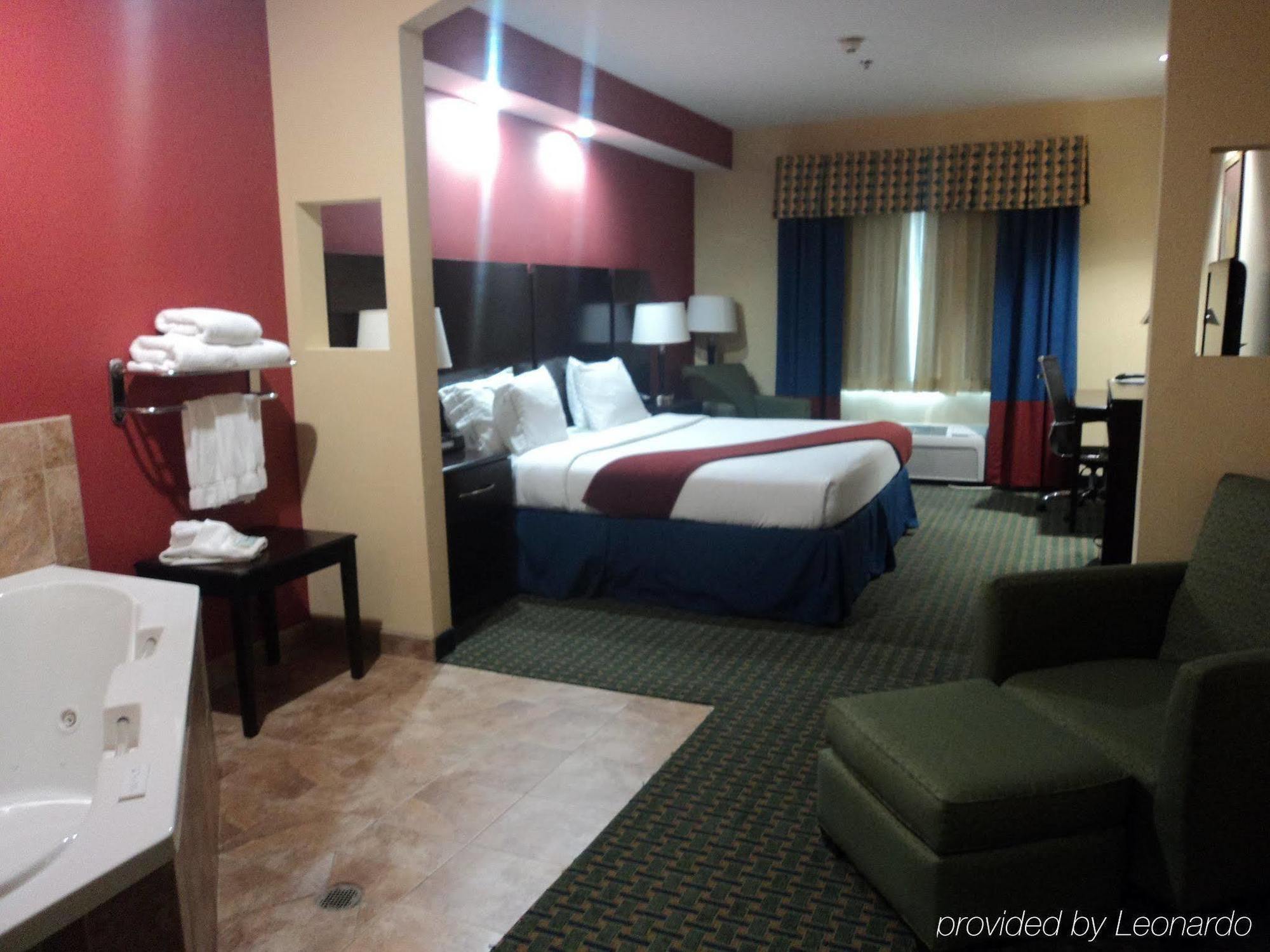 Holiday Inn Express & Suites Lubbock West, An Ihg Hotel Habitación foto